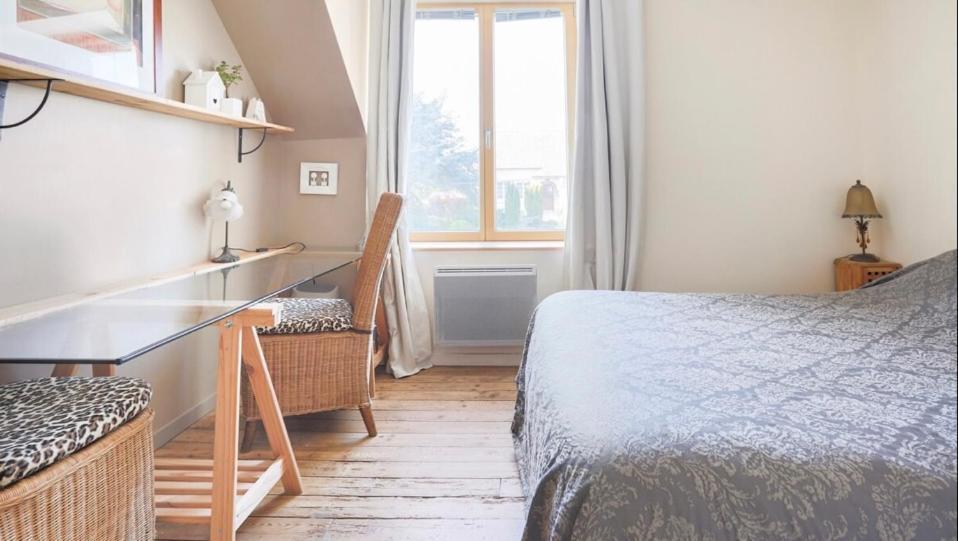 Chambre De Charme Sur Le Gr 34 Et La Velo Route Maritime サン・ブリュー エクステリア 写真